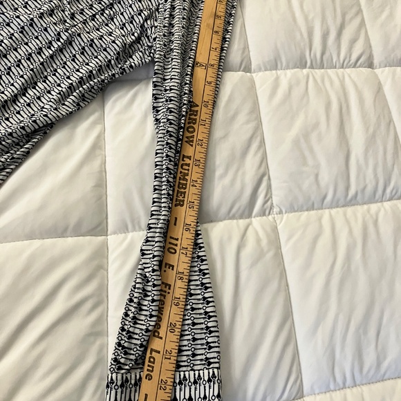 Long Sleeve Button Down Shirt - Picture 6 of 12